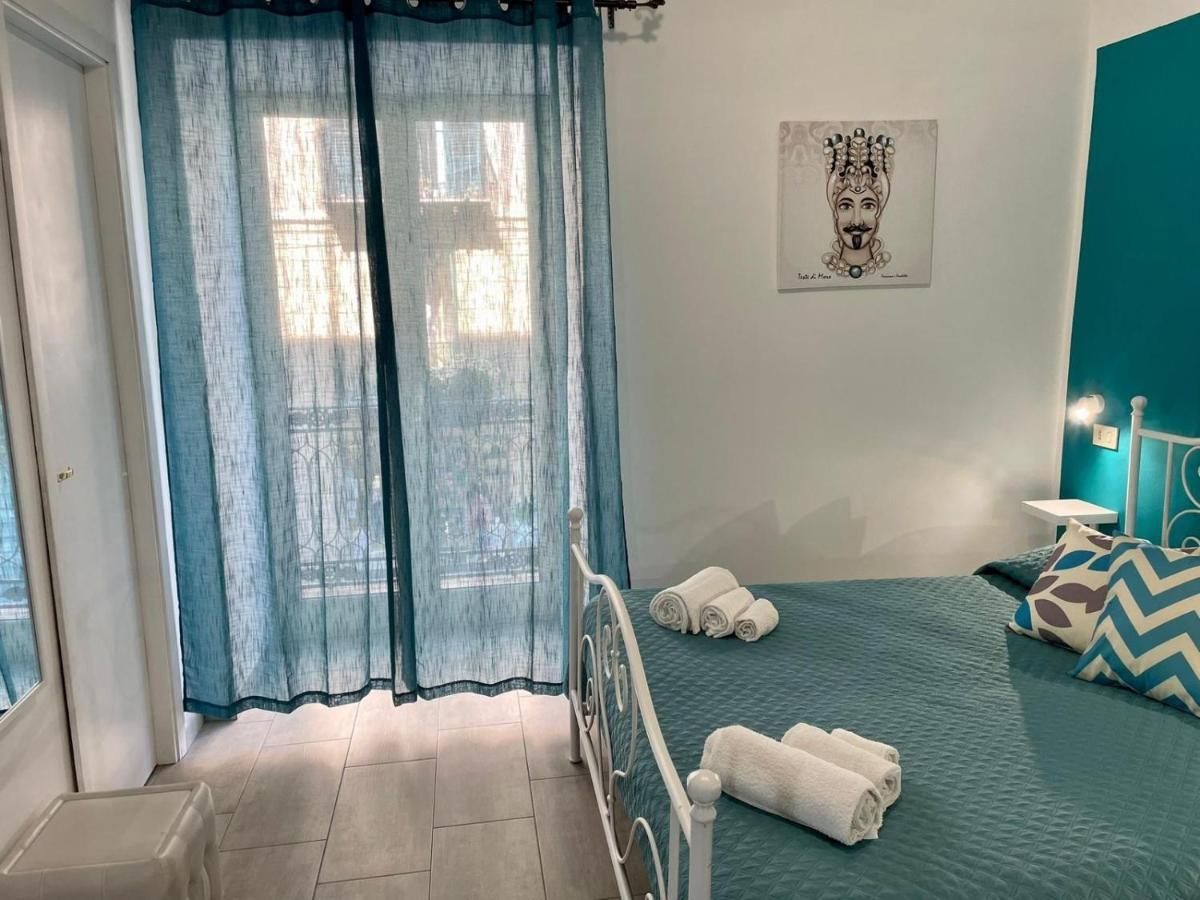 Hotel Casa Vittoria à Palerme Extérieur photo